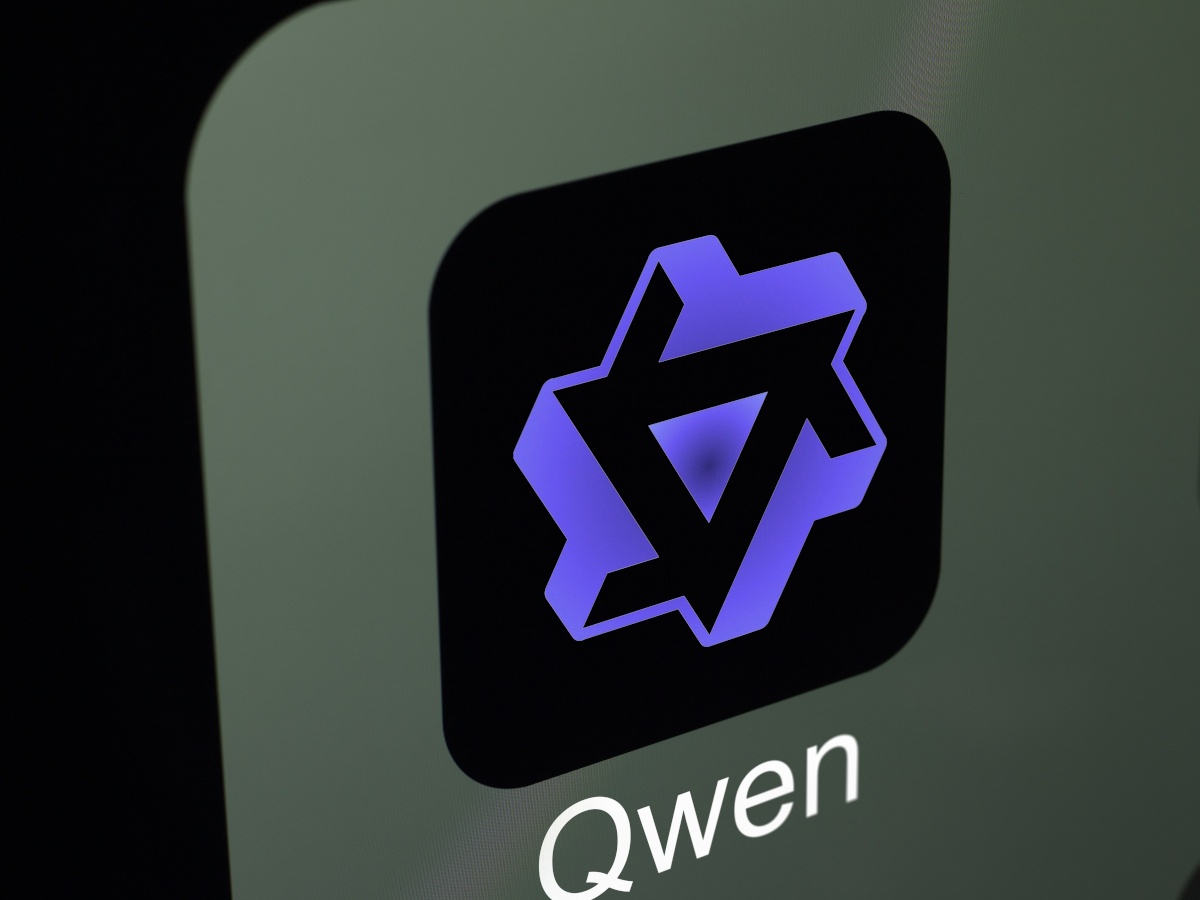 Close up of the Qwen app on a screen.
