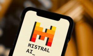 Mistral AI mendorong kemajuan perusahaan dengan dua peluncuran baru