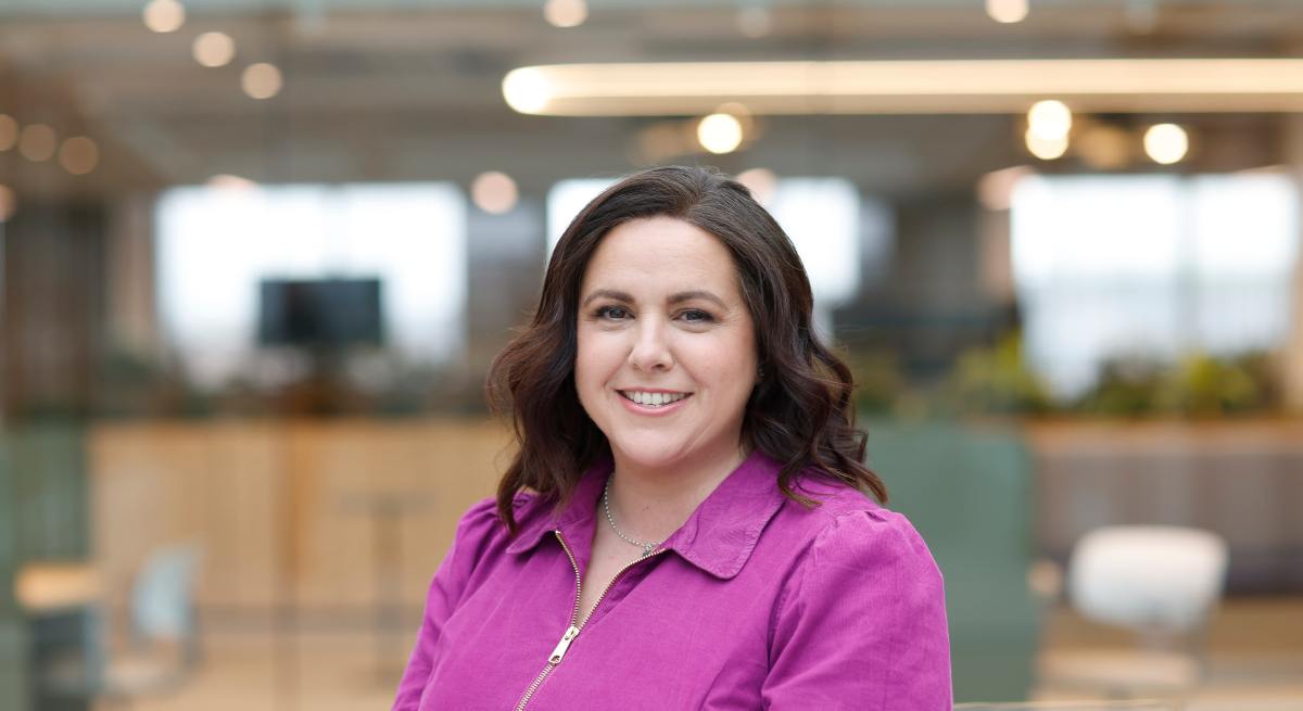 Tingkat perekrutan pekerja di Irlandia terhenti, tetapi 'tunas hijau' terlihat jelas di beberapa sektor 23 Mar 2026