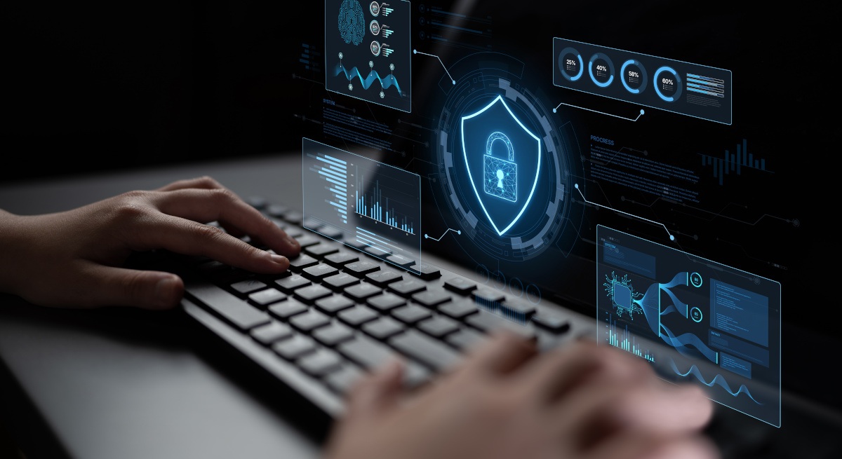4 cara mudah untuk tetap mengetahui keamanan siber di tempat kerja 24 Apr 2026