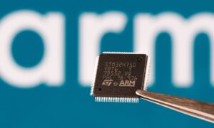Penjualan saham TSMC senilai $231 juta menandai keluarnya sepenuhnya dari desainer chip Inggris, Arm