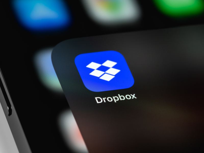 Pendiri Dropbox Drew Houston mengundurkan diri setelah 19 tahun memimpin