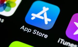 Apple membuka iOS untuk menyaingi toko aplikasi dan pembayaran di Brasil