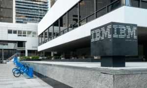 IBM memperkenalkan teknologi yang mampu menghasilkan chip lebih kecil dari satu nanometer