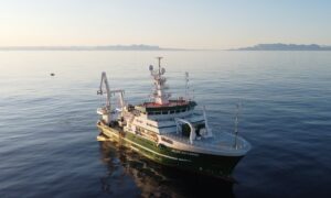Para ilmuwan berangkat dengan RV Celtic Explorer untuk melacak perubahan laut