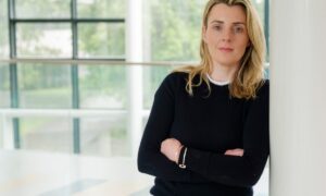 Peneliti UCD ini menyelidiki keterikatan ayah-anak di era online