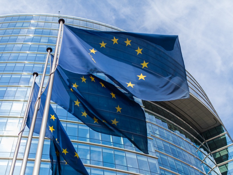 Penunjukan DMA tetap berlaku karena Apple kalah dalam pertarungan hukum melawan peraturan UE