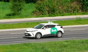 Bolt, Lucid berencana menyebarkan 25.000 robotaxis di Eropa