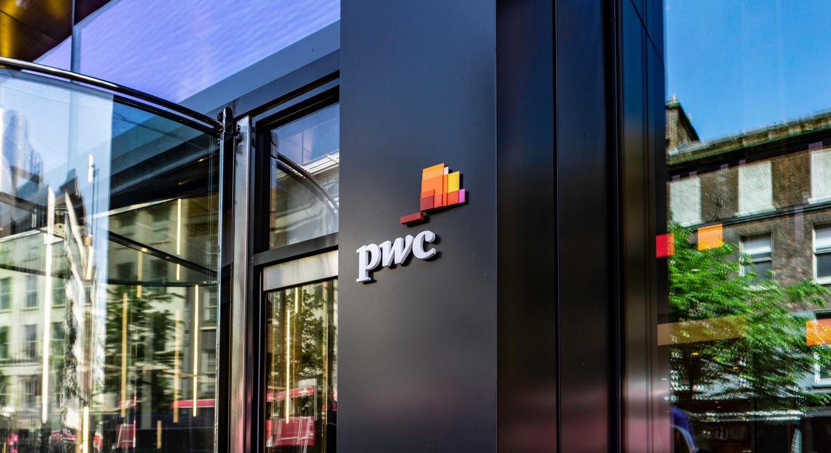 PwC: Karyawan global lebih mengkhawatirkan volatilitas ekonomi dibandingkan AI