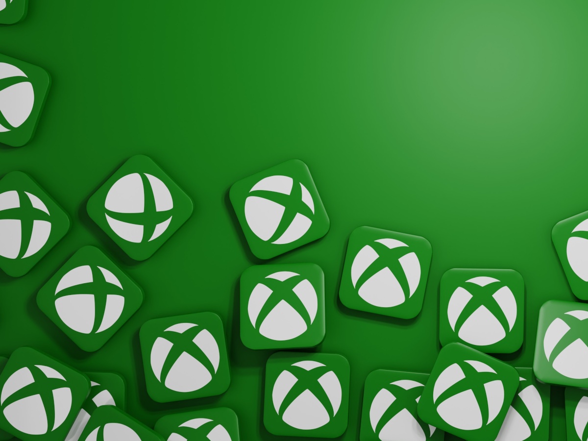The green and white Xbox logo against a green background.