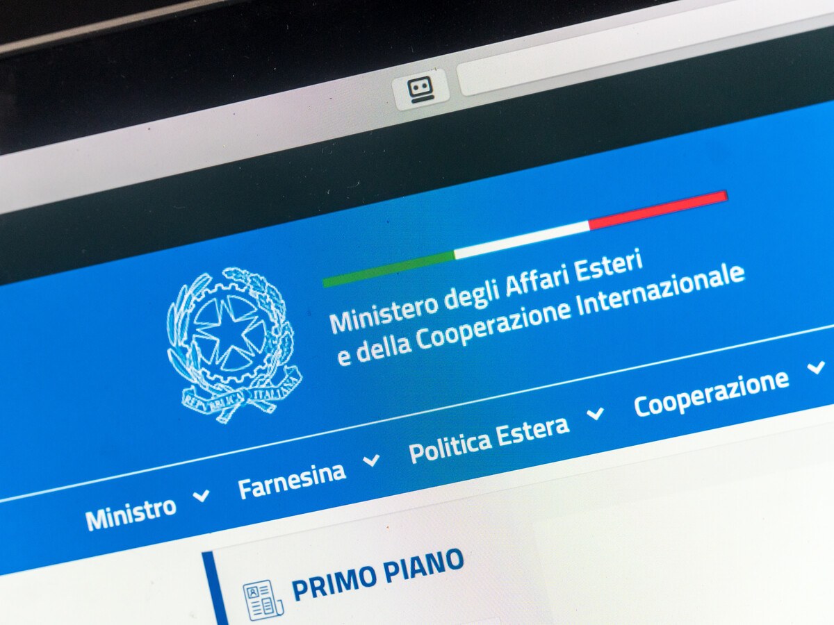 Italy foreign ministry website.